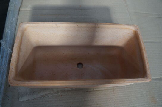Palle med diverse potter