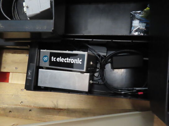 Palle med rester fra TC ELECTRONIC