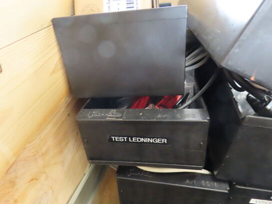 Palle med rester fra TC ELECTRONIC