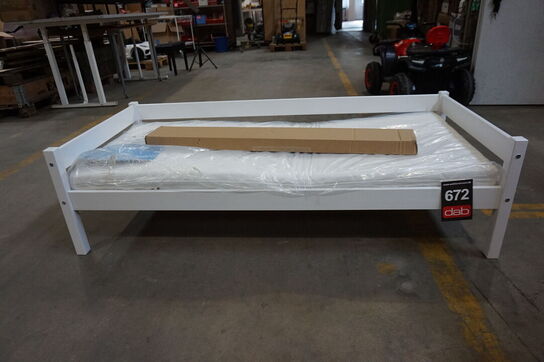 Spiloppe juniorseng 70x160 cm - Hvid med madras 
