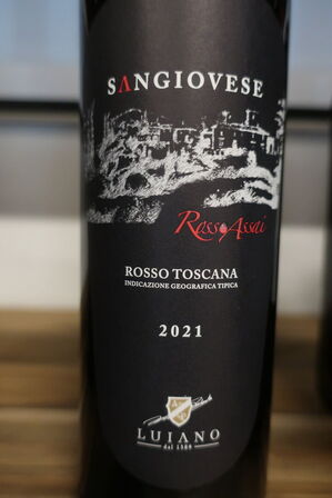 3 fl. rødvin, Sangiovese Ross Assai, Toscana 2021