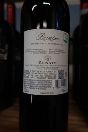 3 fl. rødvin, Zenato, Bardolino 2023