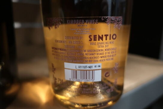 3 fl. musserende rosevin, Sentio, Kindred Vines, extra dry