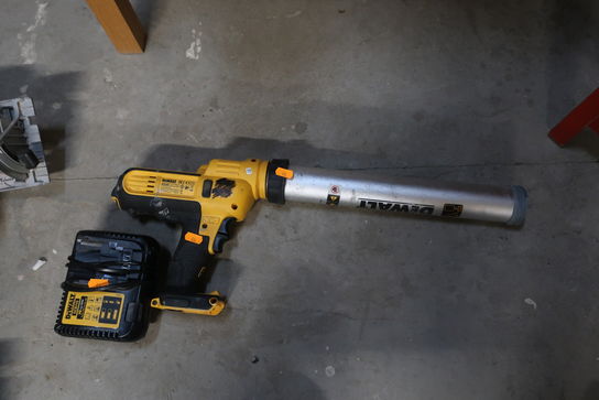 Fugepistol DEWALT DCE580