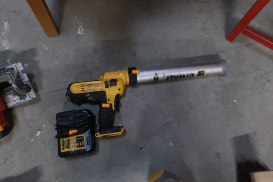 Fugepistol DEWALT DCE580