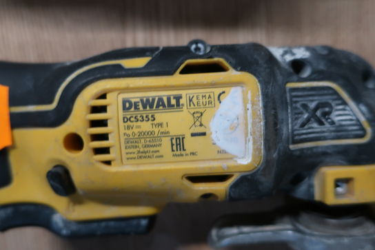 Multicutter DEWALT DCS355