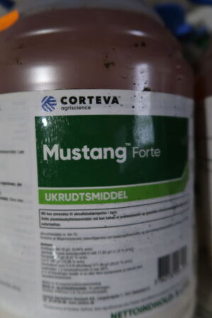 3 stk. dunke med ukrudtsmiddel CORTEVA Mustang Forte 5L