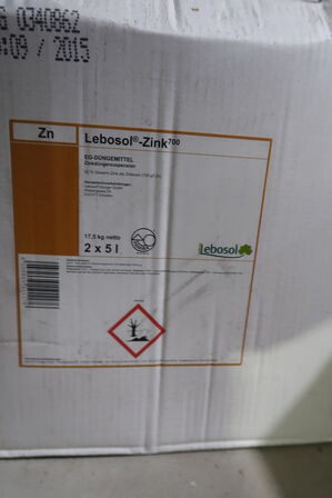 2 stk. dunke med EG-DÜNGEMITTEL Lebosol Zink 700 5L