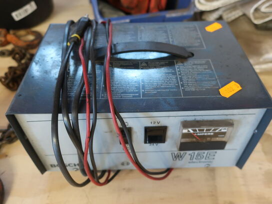 Lader 12/24V BOSCH W15E