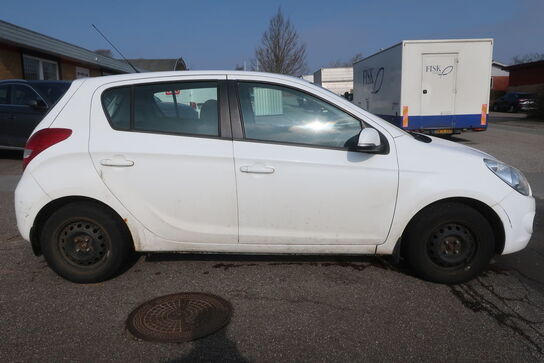 Personbil HYUNDAI i20 1.4 CRDI 75 hk (momsfri)