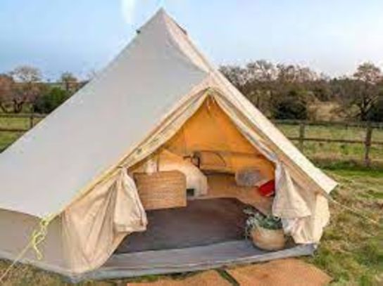 North Field Exclusive Glamping Tipi 4M