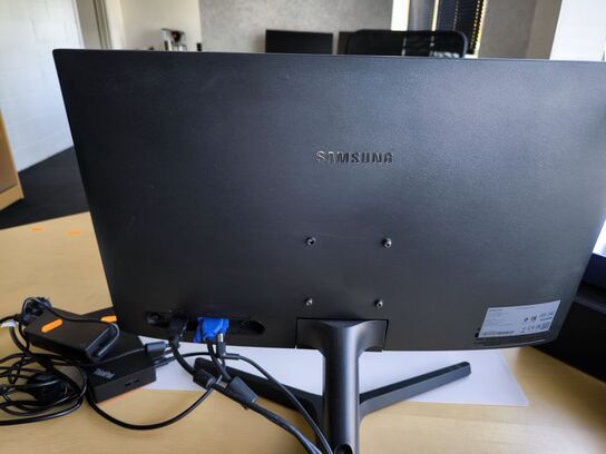 Skærm SAMSUNG 24", mus, tastatur og dockingstation