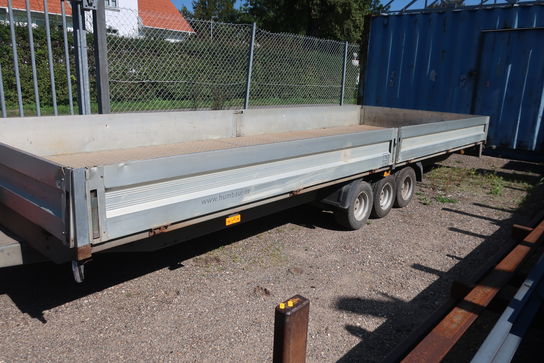 Maskintrailer HUMBAUR HN 356221