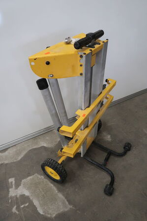 Transportabelt stativ/arbejdsbord DEWALT DE7401