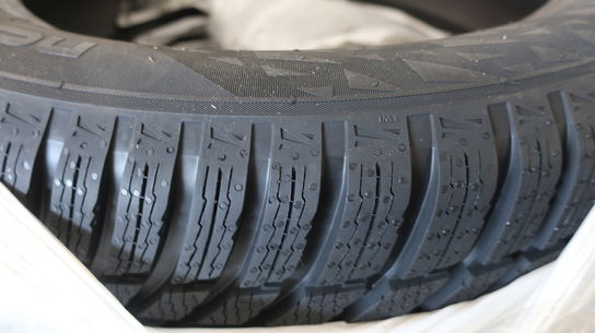 Vinterdæk NOKIAN TYRES 235/55R19 105V