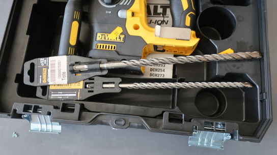 Akku borehammer DEWALT DCH273