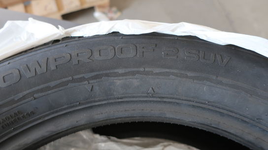 Vinterdæk NOKIAN TYRES 235/55R19 105V