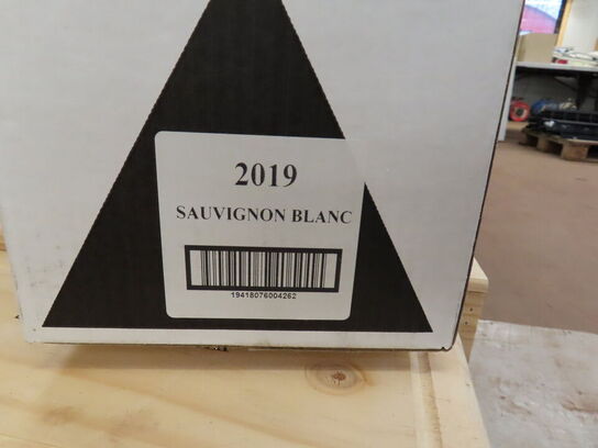 6 fl. hvidvin, DELTA Hatters Hill Sauvignon Blanc 2019