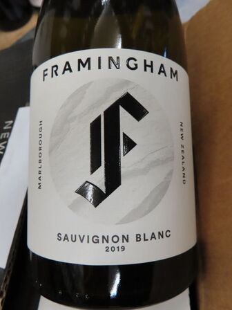 6 fl. hvidvin, FRAMINGHAM Savignon Blanc 2019