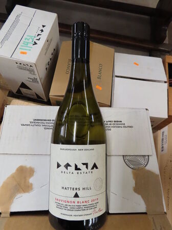 6 fl. hvidvin, DELTA Hatters Hill Sauvignon Blanc 2019