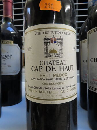 3 fl. rødvin CHATEAU CAP DE HAUX Haut-Medoc Cru Bourgeois 1989