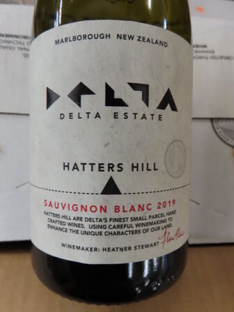 6 fl. hvidvin, DELTA Hatters Hill Sauvignon Blanc 2019