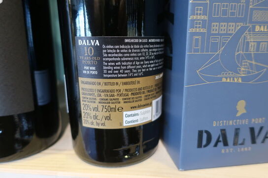 2 fl. Portvin DALVA Distinctive Port 10 Years Old Porto
