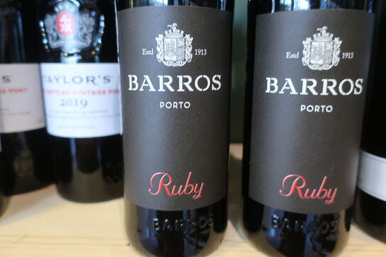 3 fl. Portvin Barros Porto Ruby