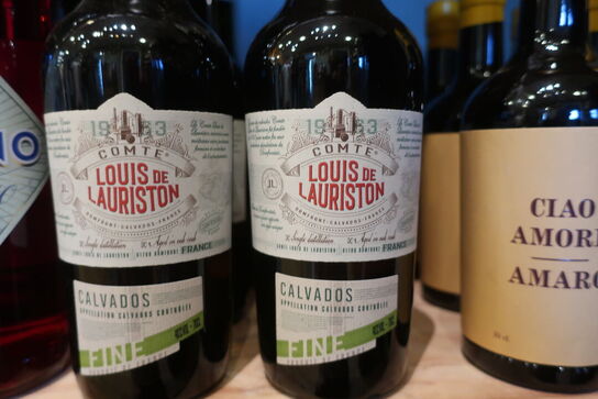 6 fl. Spiritus COMTE Louis De Lauriston