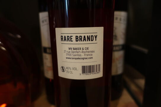 2 fl. Brandy WV BAKER & Cie