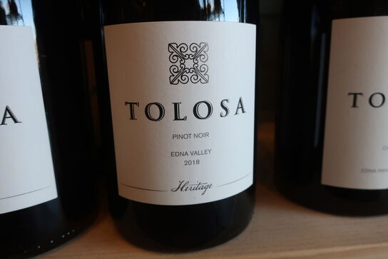 3 fl. Rødvin TOLOSA Pinot Noir 2018