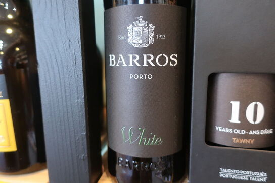 3 fl. Portvin BARROS Porto White