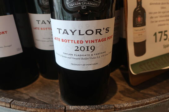 4 fl. Portvin TAYLOR's Late Bottled Vintage Port 2019