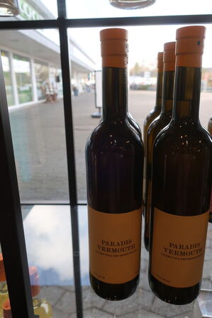 3 fl. Vermouth PARADIS