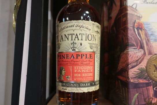 2 fl. Rom PLANTATION Pineapple