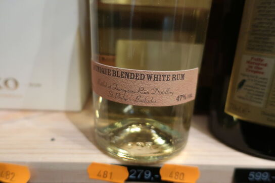 2 fl. Rom VERITAS White Blended Rum