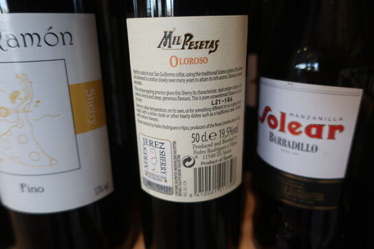 2 fl. Sherry OLOROSO MIL RESETAR