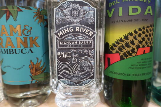 2 fl. Spiritus MING RIVER Grain Spirit