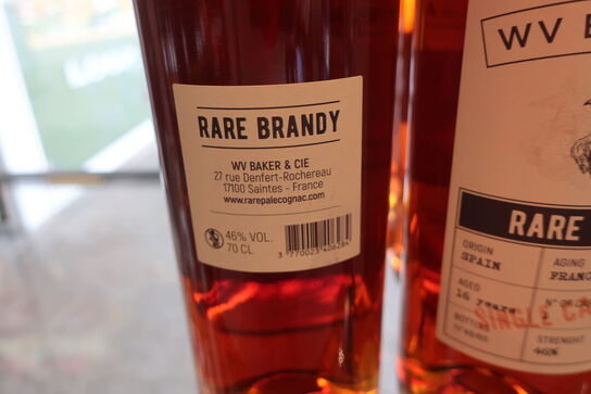 2 fl. Brandy WV BAKER & Cie