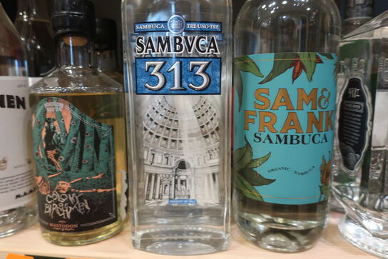 4 fl. Sambuca TRE-UNO-TRE 313