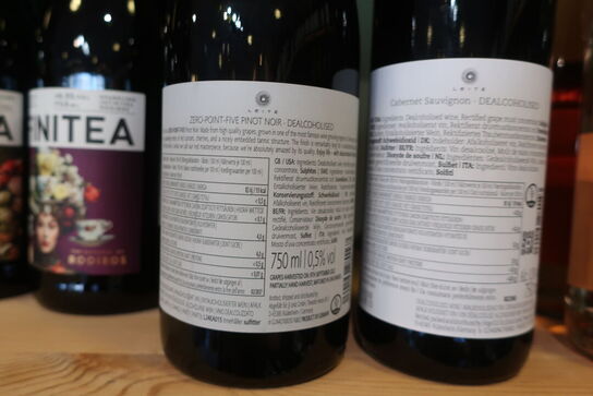 4 fl. Rødvin LEITZ Pinot Nor, Cabernet Sauvignong