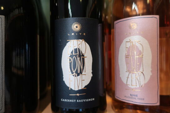 4 fl. Rødvin LEITZ Pinot Nor, Cabernet Sauvignong