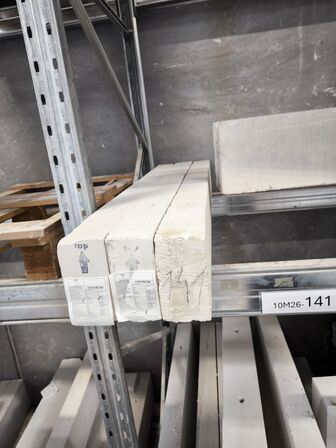 3 stk. paller med betonelementer