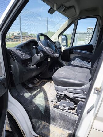 Varebil PEUGEOT Boxer Van 2.0 Hdi 130 Hk L3h2
