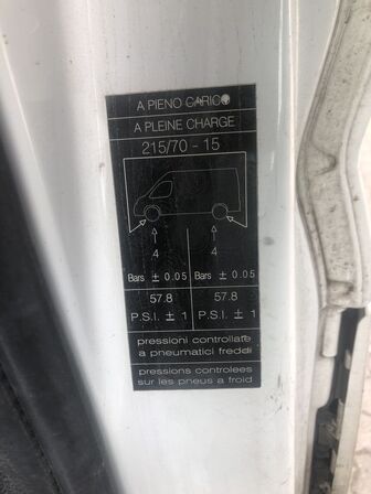 Varebil PEUGEOT Boxer Van 2.2 Hdi 130 Hk 330 L2h1