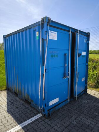 10 fods container med indhold