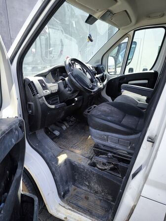Varebil PEUGEOT Boxer Van 2.2 Bluehdi 140 Hk L3h2