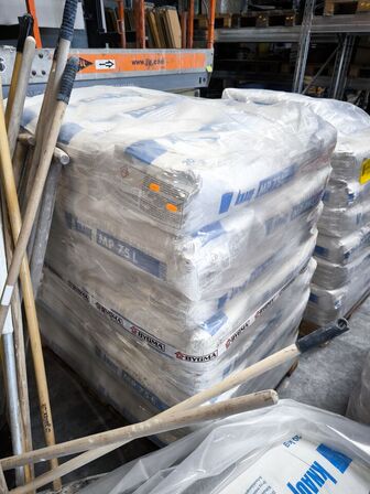 Palle med gipspuds KNAUF MP 75 L
