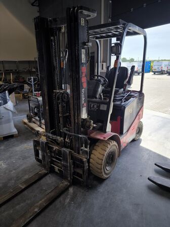 EL-Gaffeltruck NP TRUCKS H FB25J (læs beskrivelse)