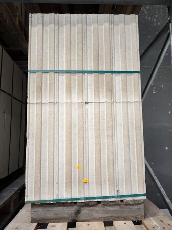 9 stk. paller med betonelementer